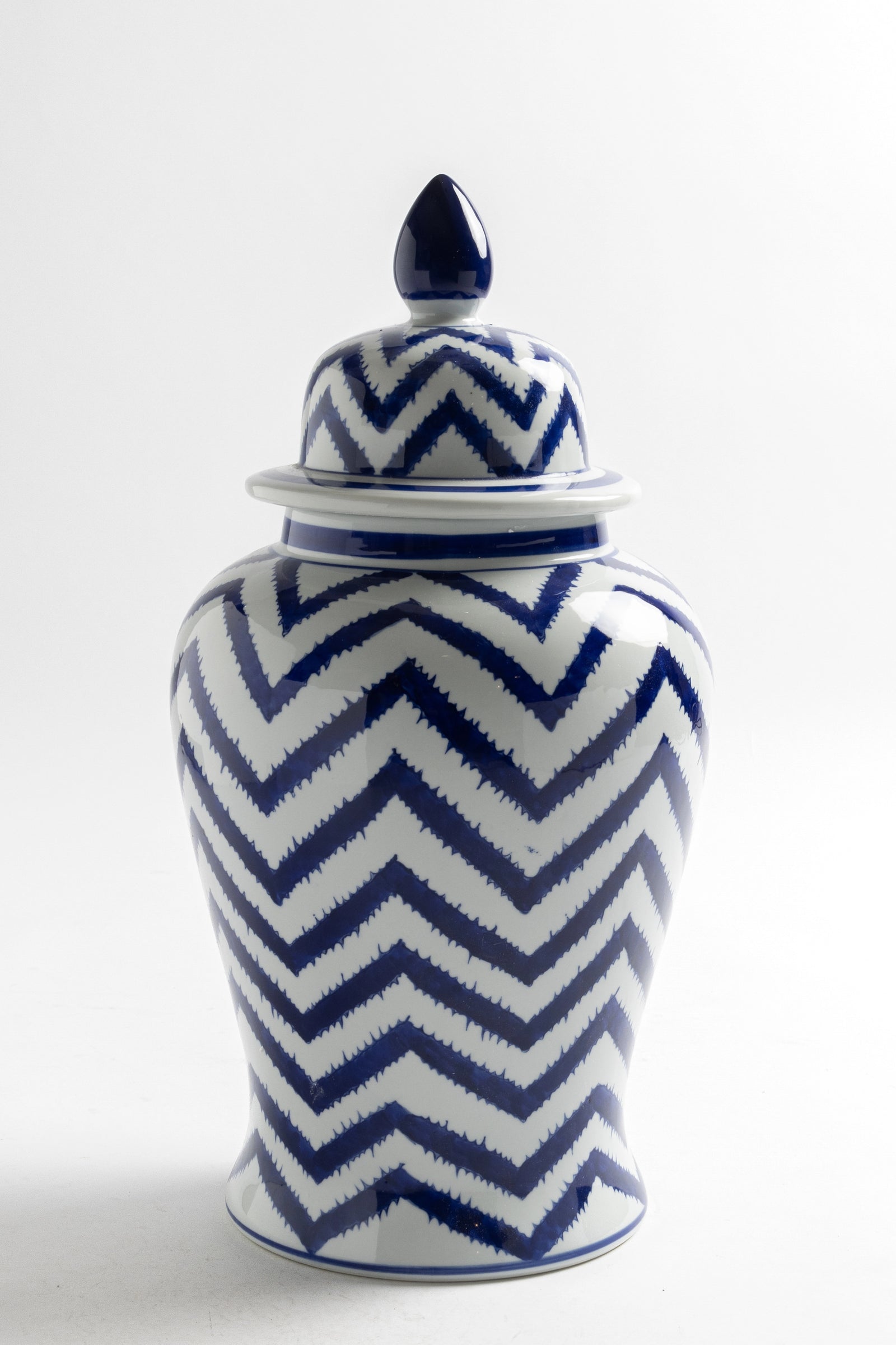 Jarrón decorativo de porcelana